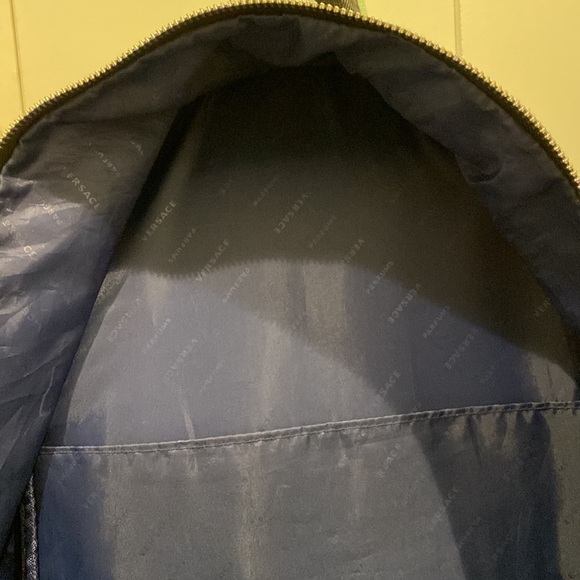 Versace backpack - Picture 4 of 4